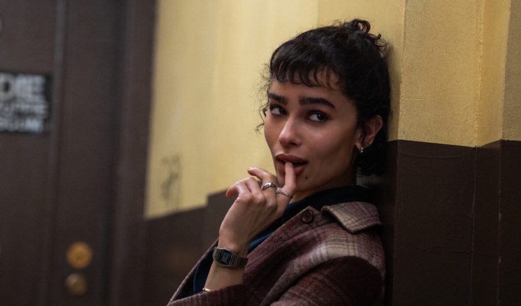 Zoë Kravitz Shines with Austin Butler in Electrifying Crime Thriller “Caught Stealing” — Now Showing in Cinemas 1 Kravitz